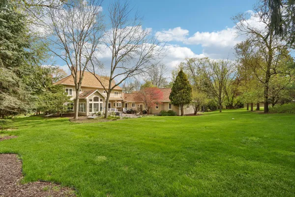 $1,790,000 | N29W30593 Foxwood Drive, Delafield, WI 53072