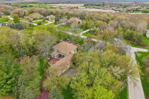 $1,790,000 | N29W30593 Foxwood Drive, Delafield, WI 53072