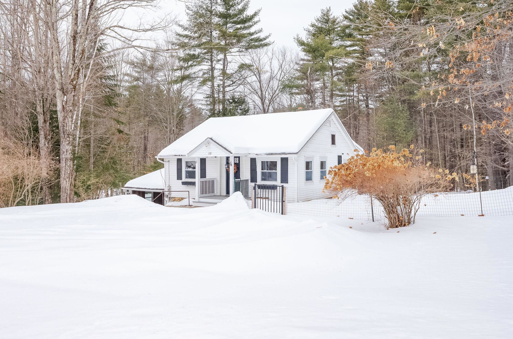 132 Seavey Road Belmont, NH 03220 - Photo 2 of 34 Gallery Image 2