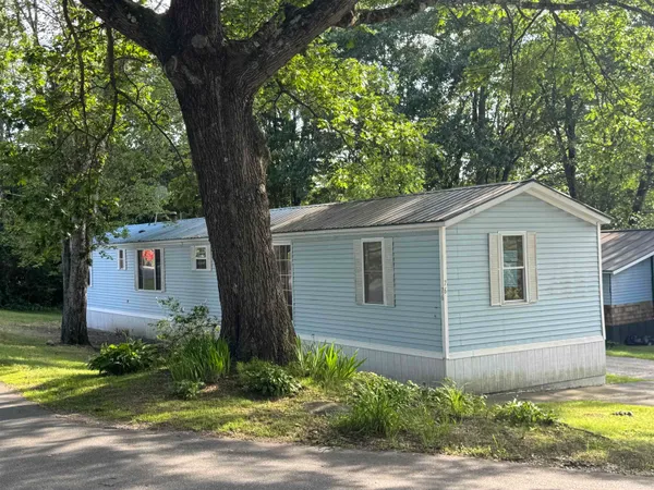 $49,900 | 76 Hillside Drive, Charlestown, NH 03603