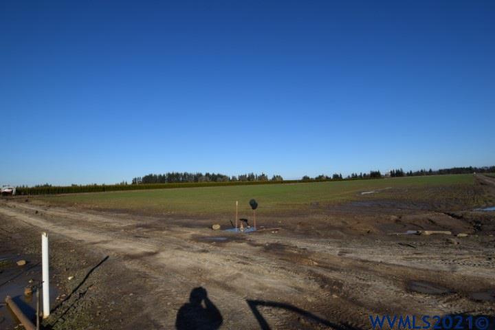 22506 Bents Road Northeast Aurora, OR 97002 - Photo 26 of 33