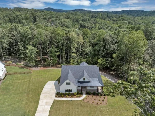 $729,900 | 659 Oxford Road, Ball Ground, GA 30107
