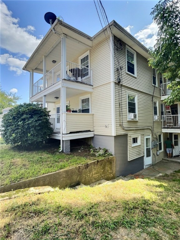 665 Cumberland Hill Road Woonsocket, RI 02895 - Photo 2 of 24 Gallery Image 2