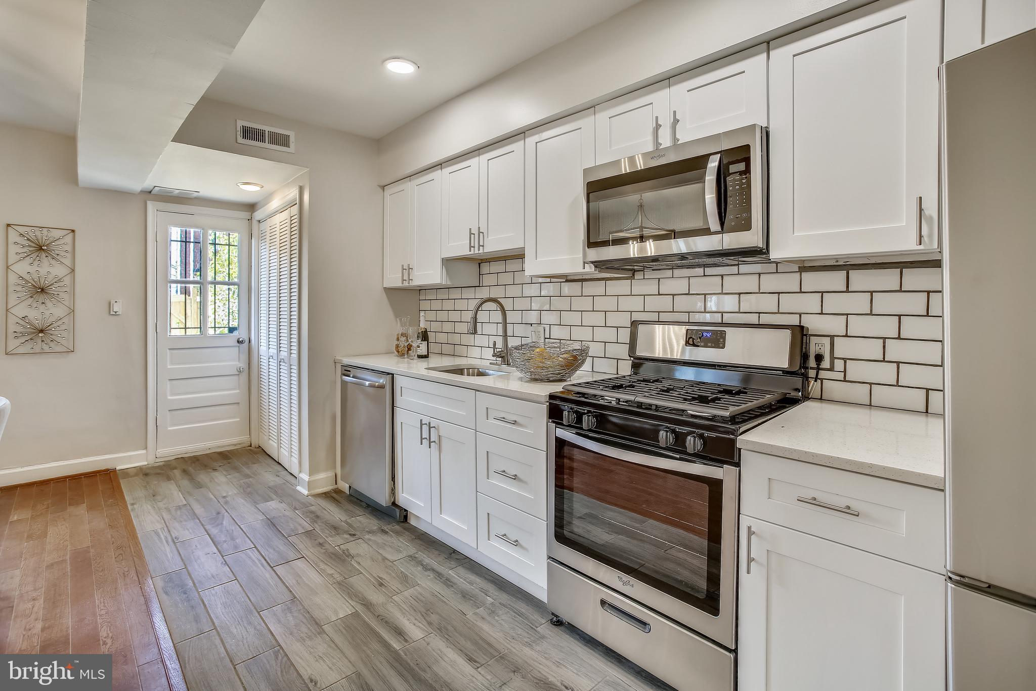 2021 Rosedale Street Northeast Washington, DC 20002 - Photo 9 of 30