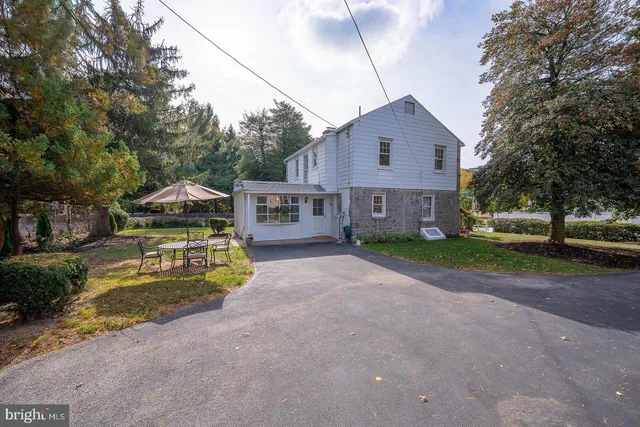 $419,000 | 801 Penn Avenue, Drexel Hill, PA 19026