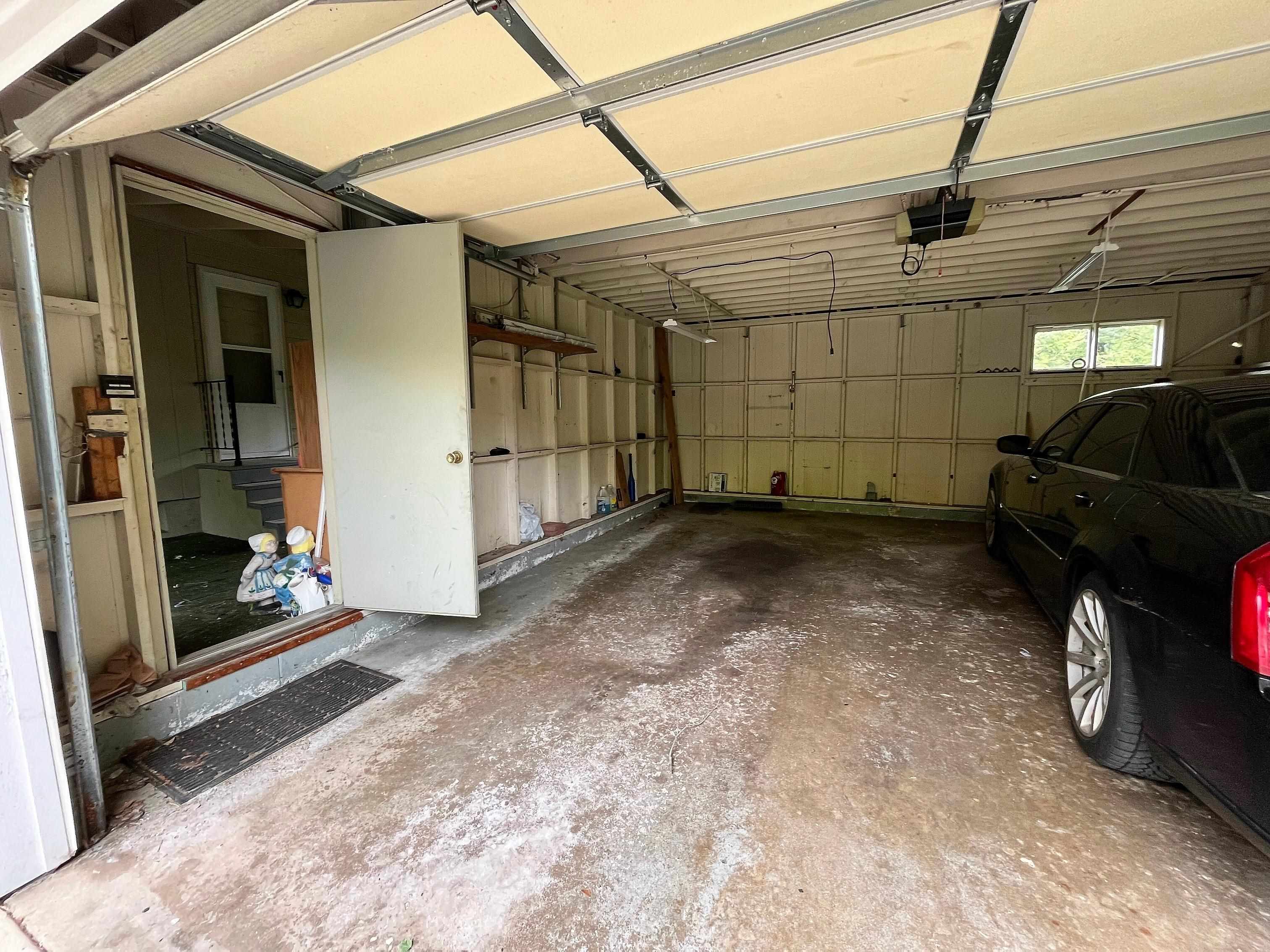 3405 North View Road Rockford, IL 61107 - Photo 28 of 33 a view of a car garage