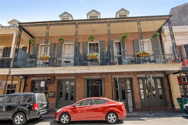 $1,450 | 515 St Louis Street, Unit 8, New Orleans, LA 70130
