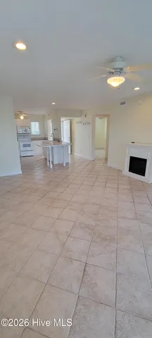 $2,300 | 709 Canal Drive, Unit 2C, Carolina Beach, NC 28428