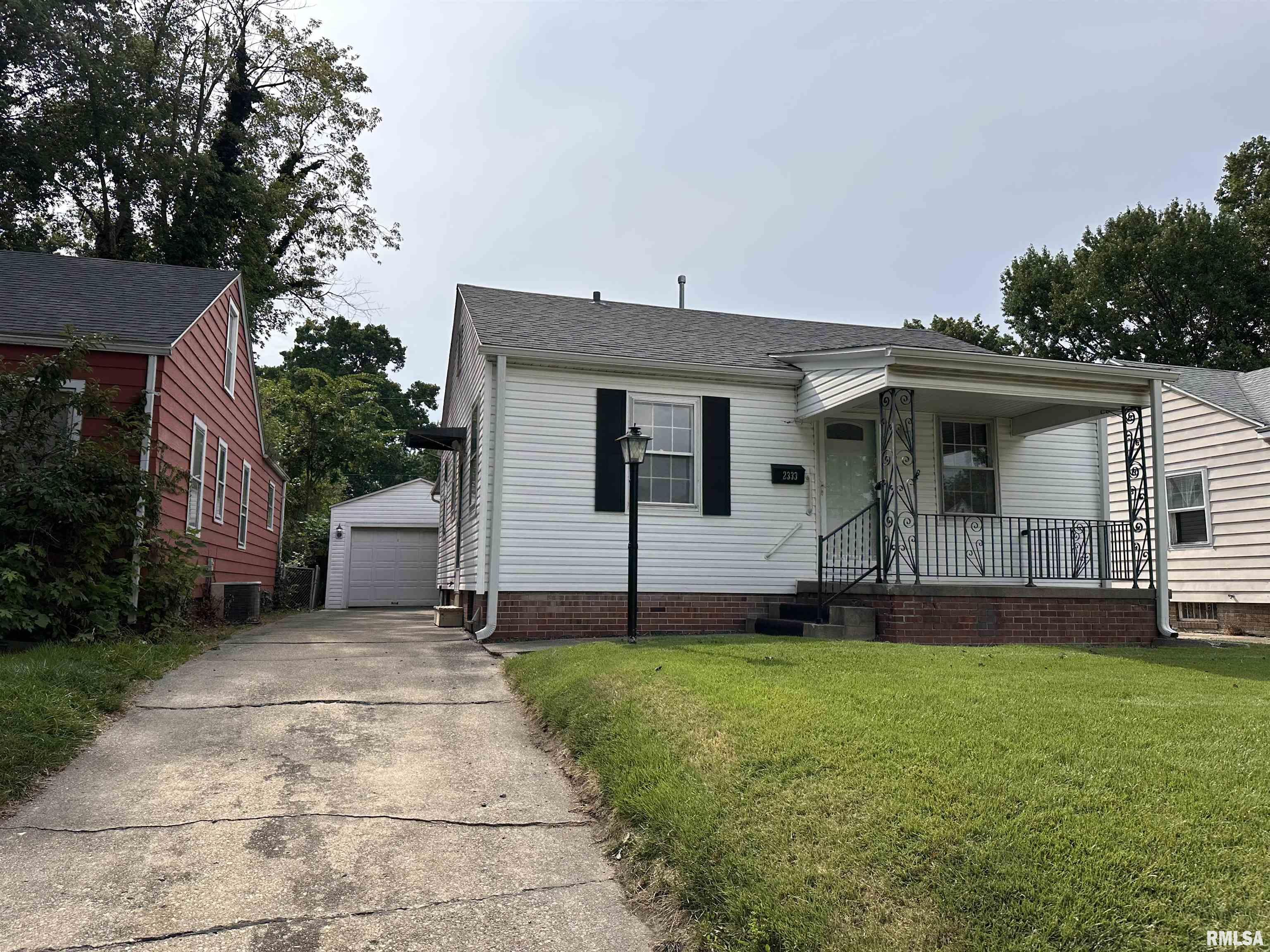 2333 South 8th Street Springfield, IL 62703 - Photo 25 of 30
