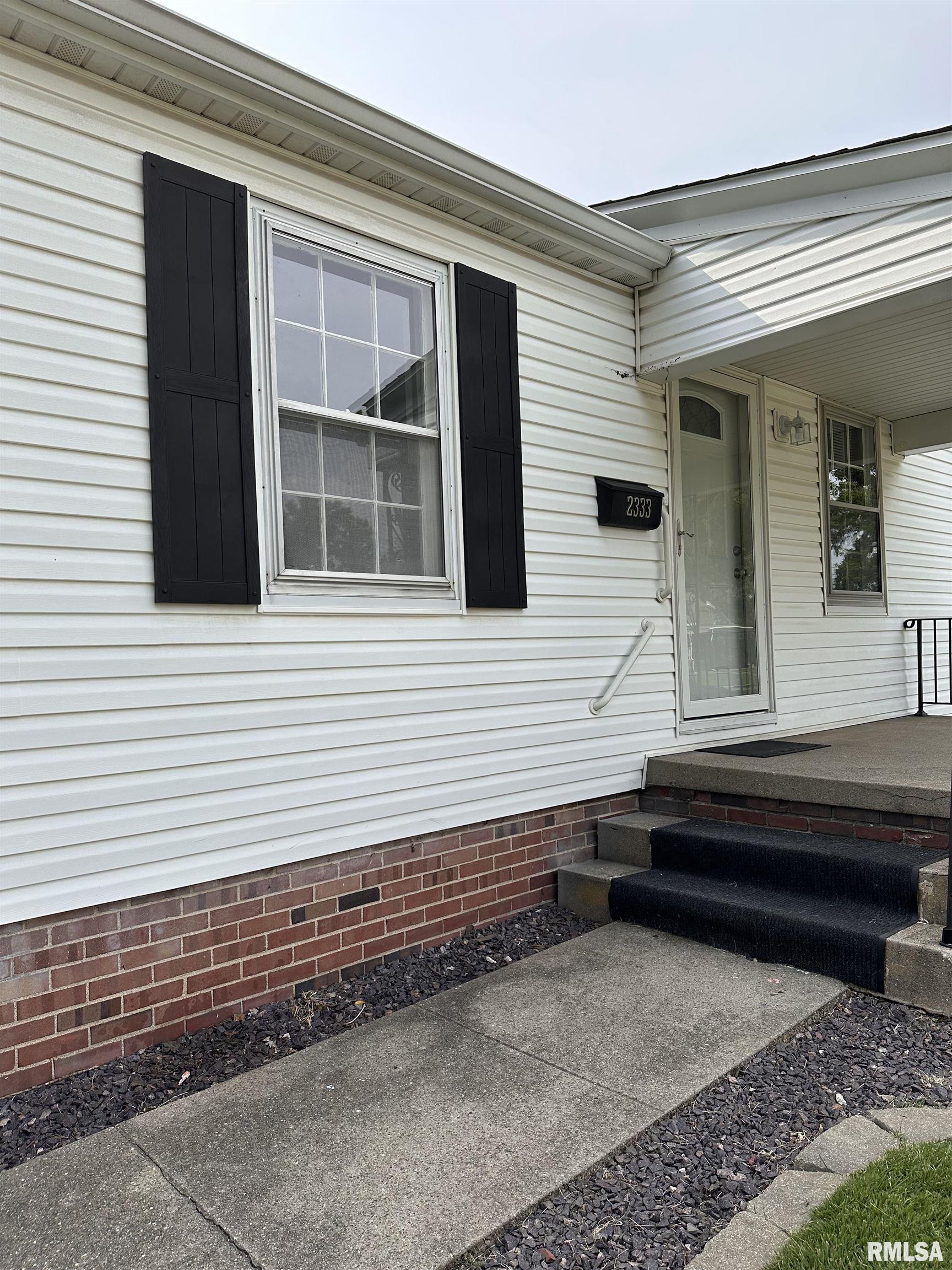 2333 South 8th Street Springfield, IL 62703 - Photo 26 of 30