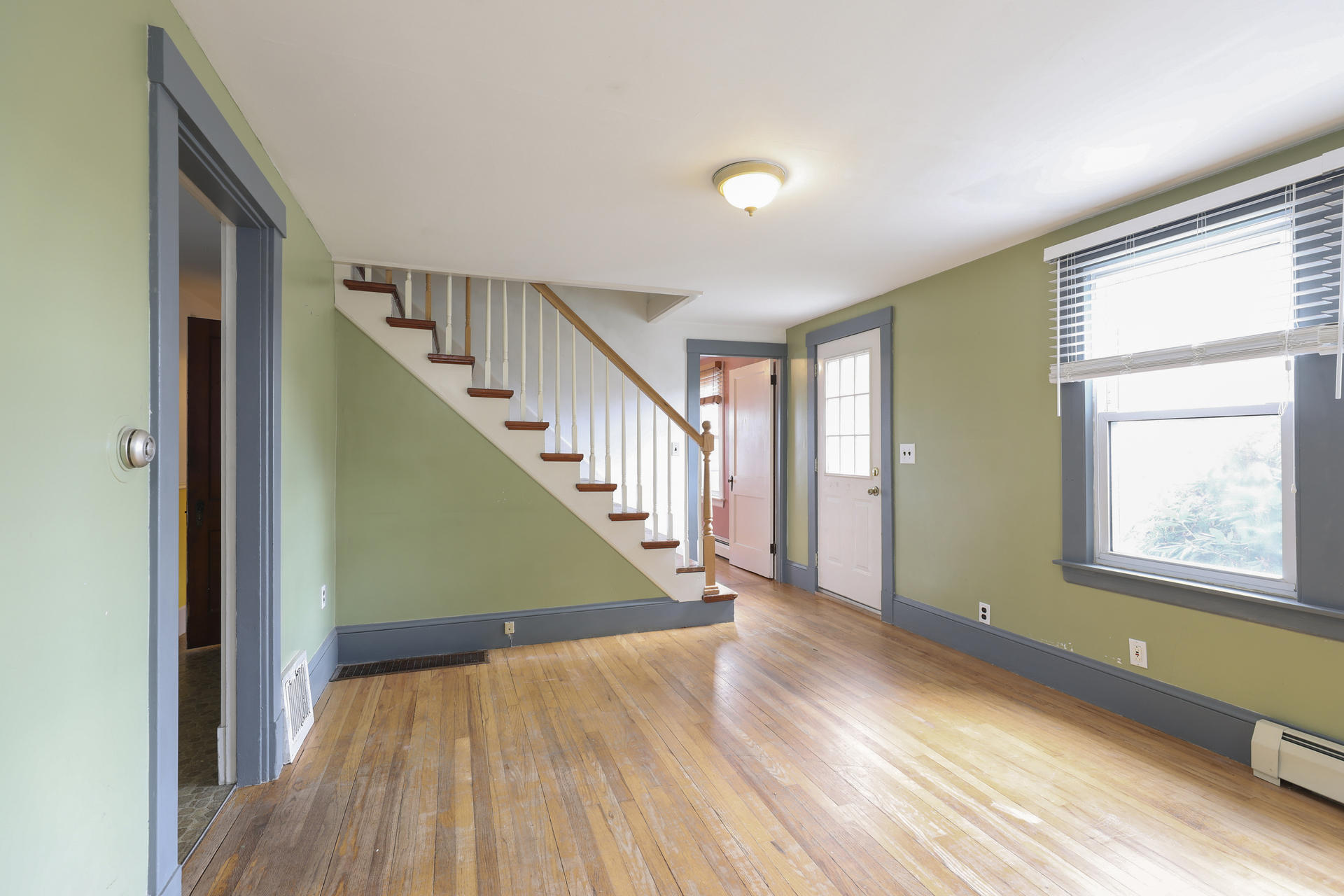 16 Ray Street Biddeford, ME 04005 - Photo 3 of 13 003-photo--7551564