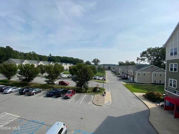 $2,059 | 74 Weibel Avenue, Unit 11HP216, Saratoga Springs, NY 12866