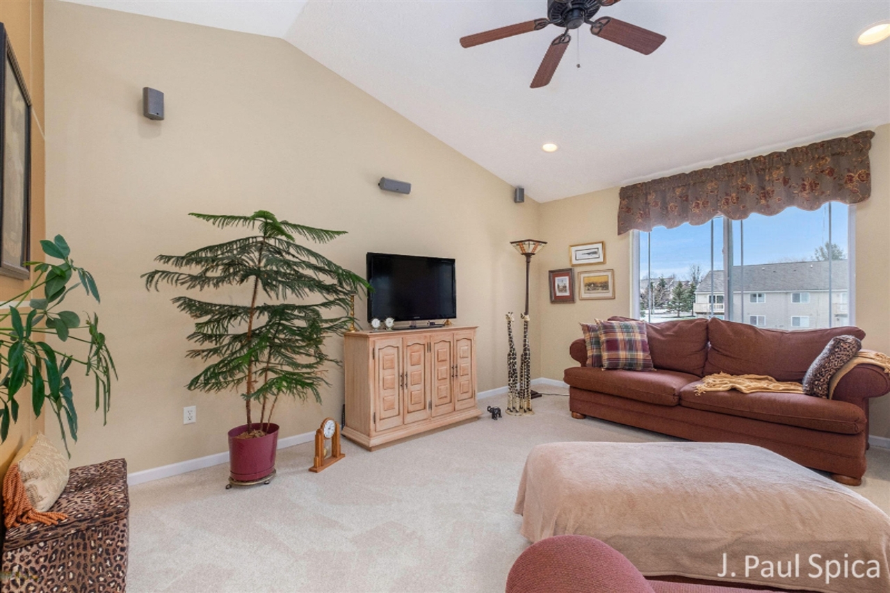 1345 Nevada Ridge Drive Southwest, Unit 46 Byron Center, MI 49315 - Photo 5 of 27