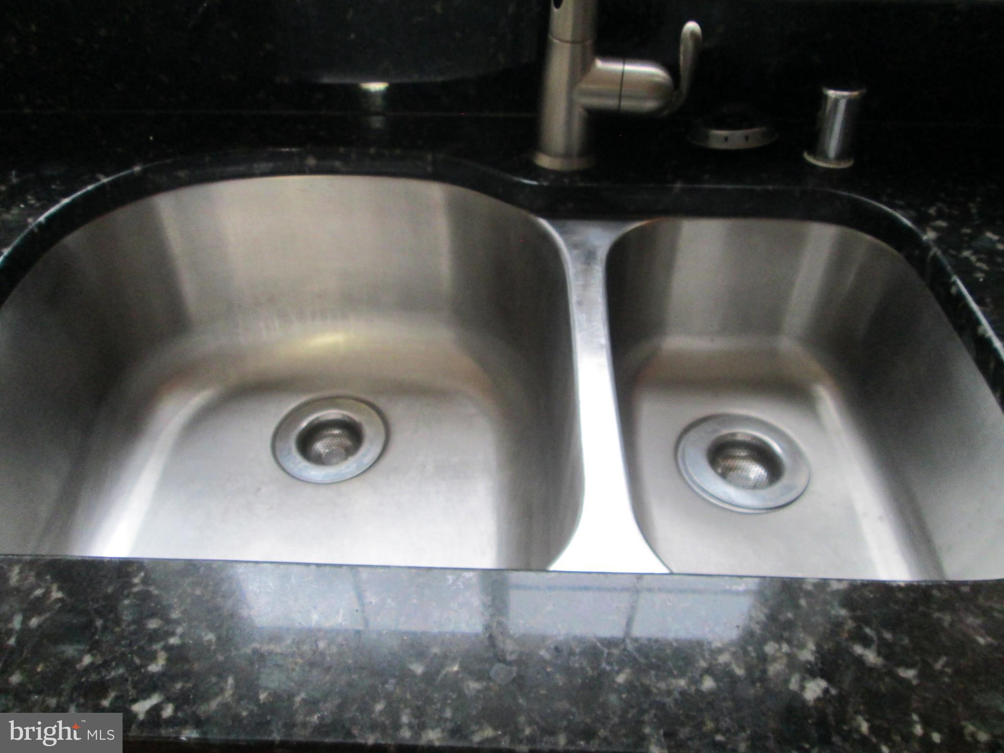 10 Waterford Road Pasadena, MD 21122 - Photo 14 of 57 Deep Double sink