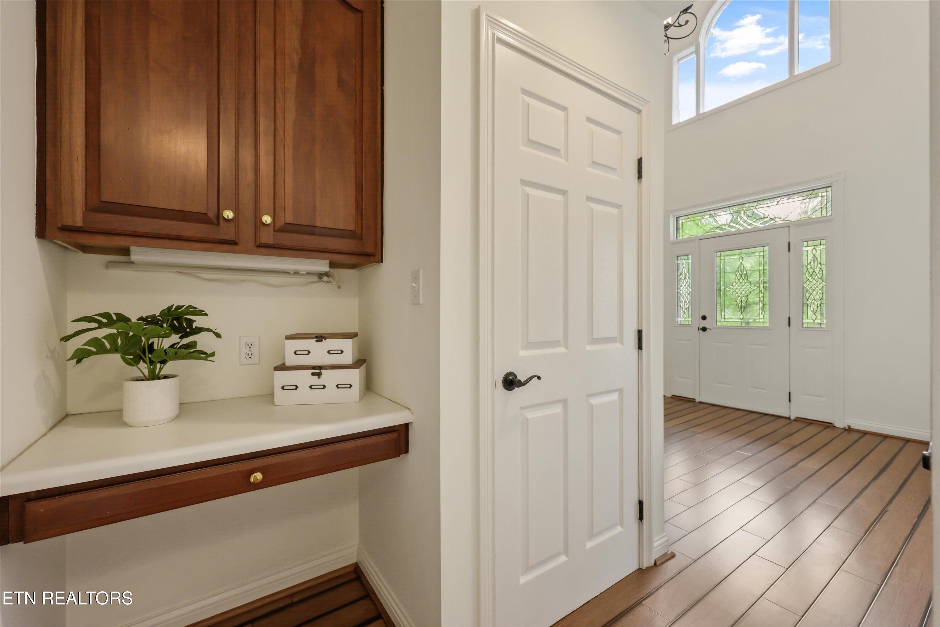 16 Radcliff Terrace Oak Ridge, TN 37830 - Photo 17 of 52 40-16 Radcliff Terrace045