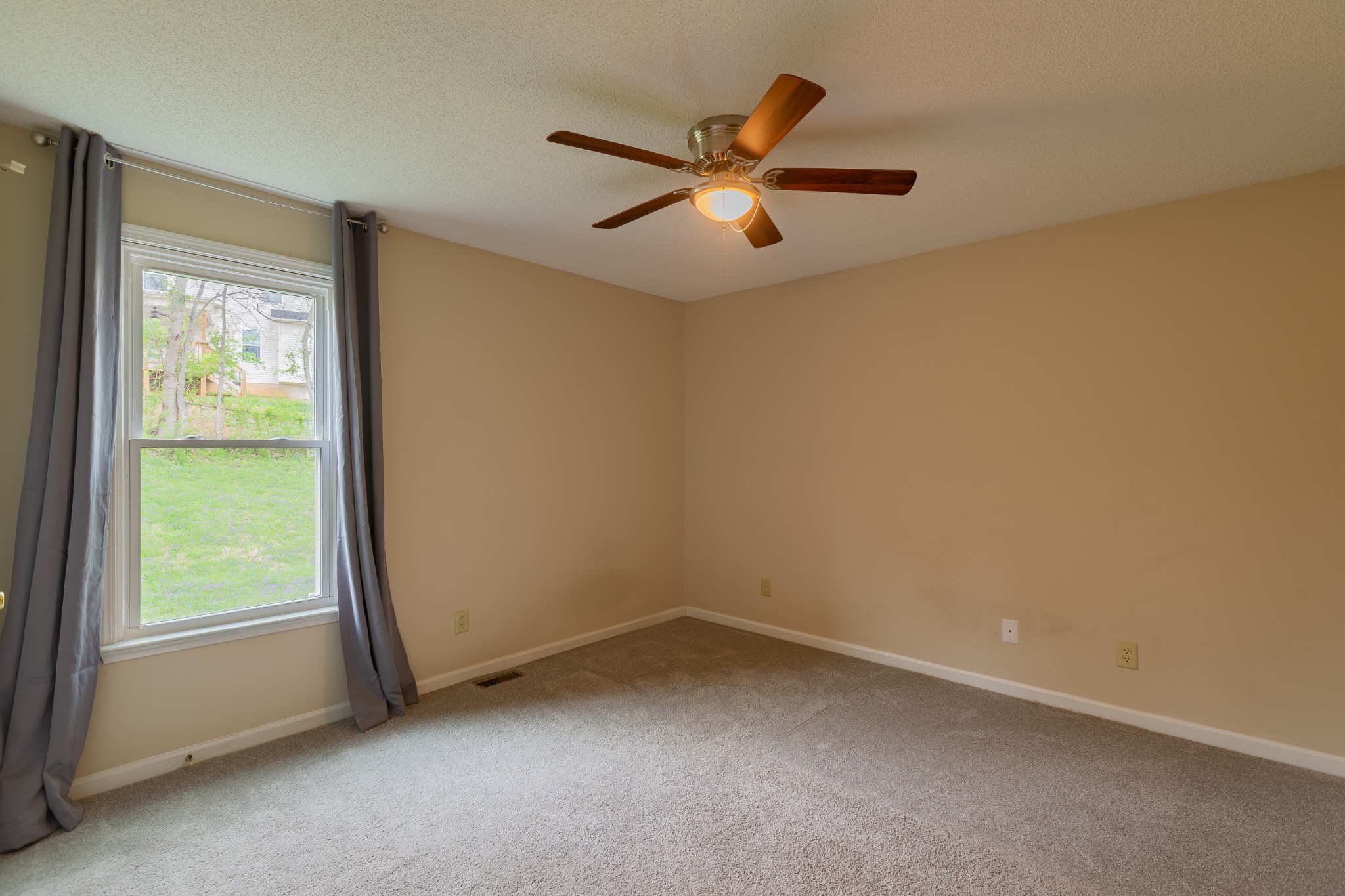 513 Eysian Road Clarksville, TN 37040 - Photo 18 of 32 Gallery Image 18