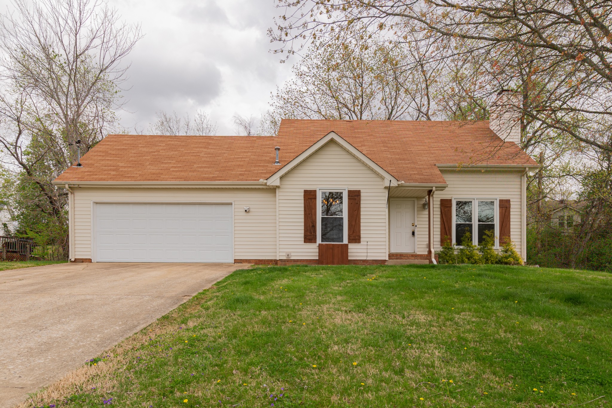 513 Eysian Road Clarksville, TN 37040 - Photo 5 of 32 Gallery Image 5
