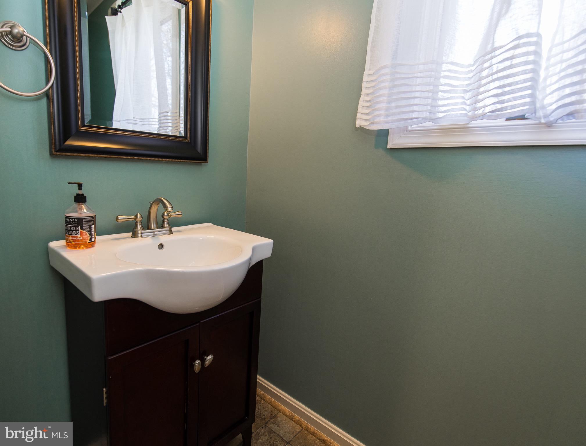 505 Overhill Drive Edgewater, MD 21037 - Photo 15 of 83