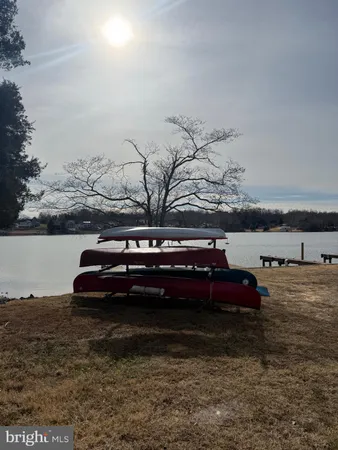 $395,000 | 2367 North Lakeshore Drive, Louisa, VA 23093