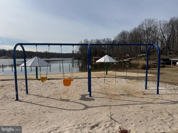 $395,000 | 2367 North Lakeshore Drive, Louisa, VA 23093