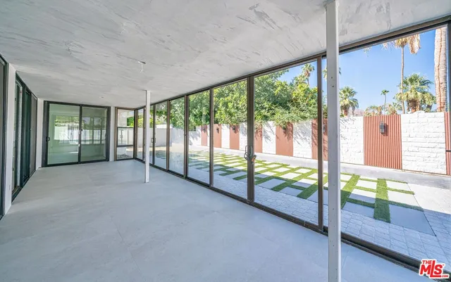 $2,188,000 | 2011 South Tulare Drive, Palm Springs, CA 92264