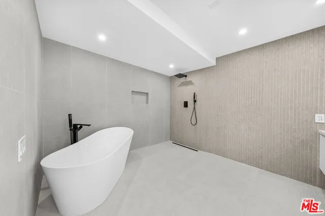 $2,188,000 | 2011 South Tulare Drive, Palm Springs, CA 92264