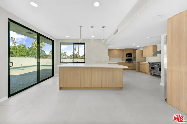 $2,188,000 | 2011 South Tulare Drive, Palm Springs, CA 92264