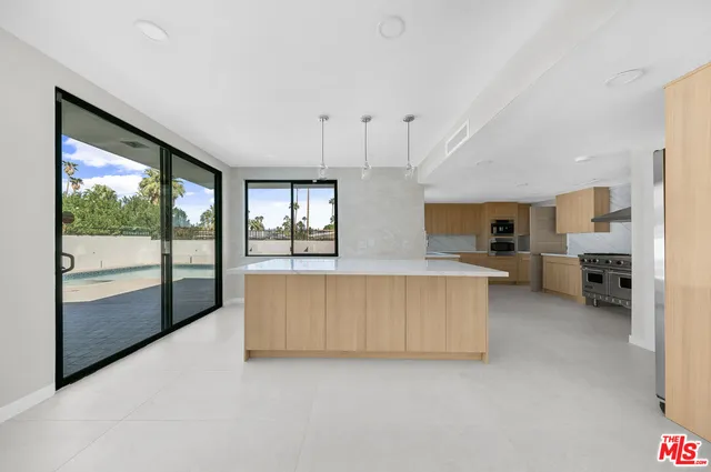 $2,188,000 | 2011 South Tulare Drive, Palm Springs, CA 92264