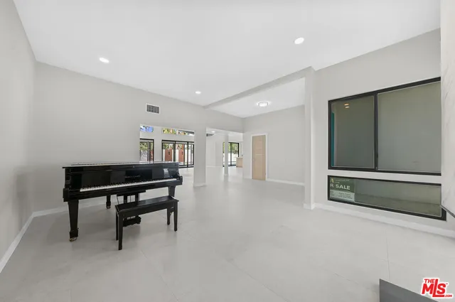 $2,188,000 | 2011 South Tulare Drive, Palm Springs, CA 92264