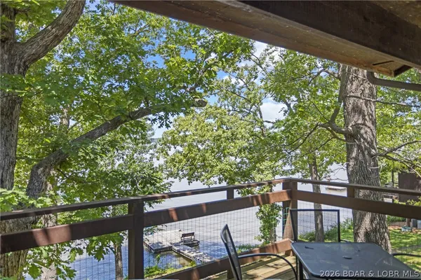 $235,000 | 37 Lone Oak Court, Unit 37, Sunrise Beach, MO 65079