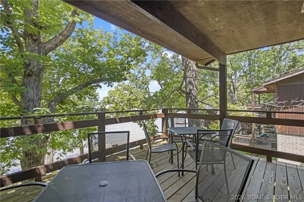 $235,000 | 37 Lone Oak Court, Unit 37, Sunrise Beach, MO 65079