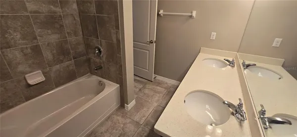 $3,999 | 7564 Bishop Square Drive, Winter Garden, FL 34787