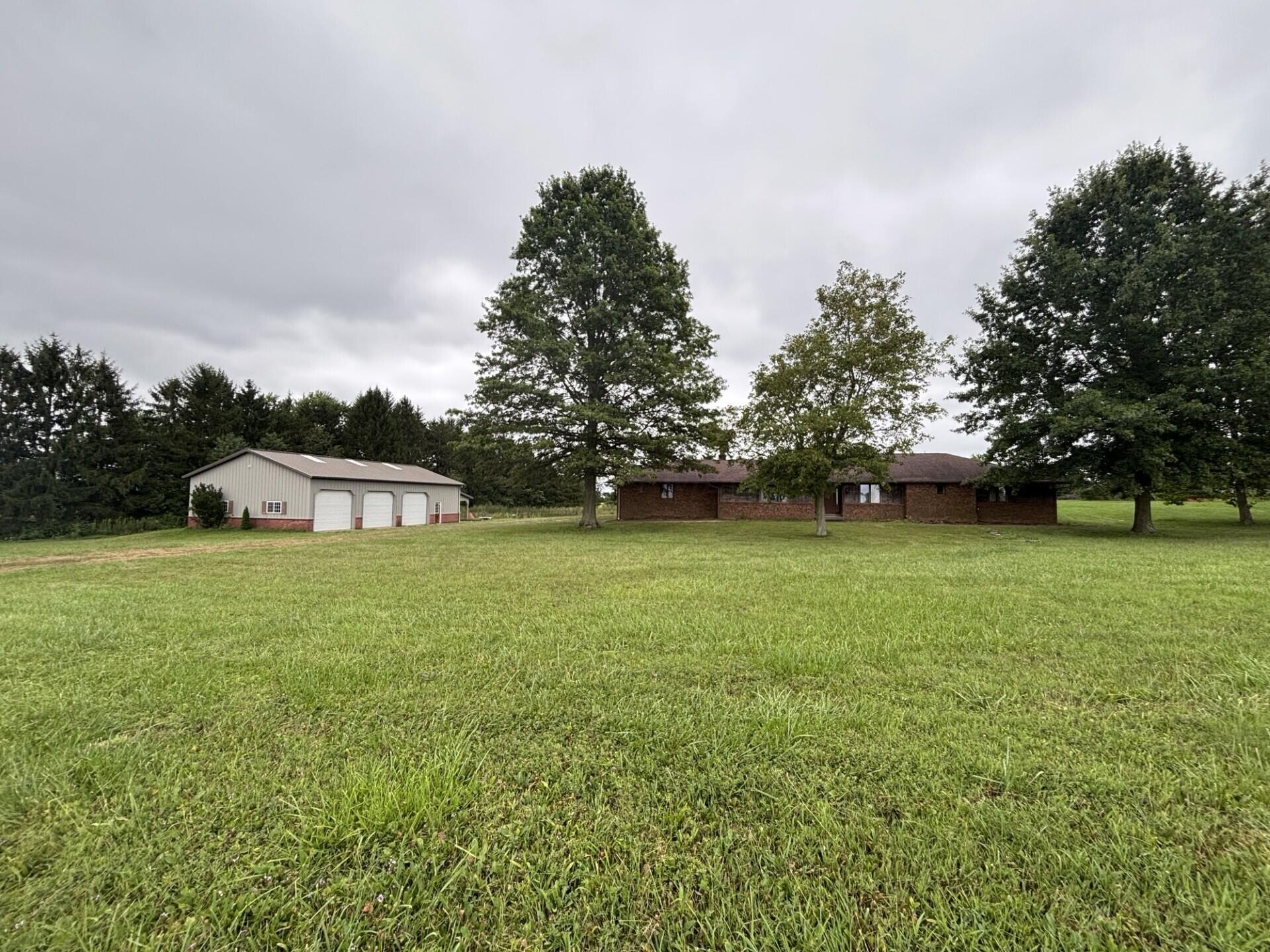 2017 Hazelton-Etna Road Southwest Alexandria, OH 43001 - Photo 1 of 39 .