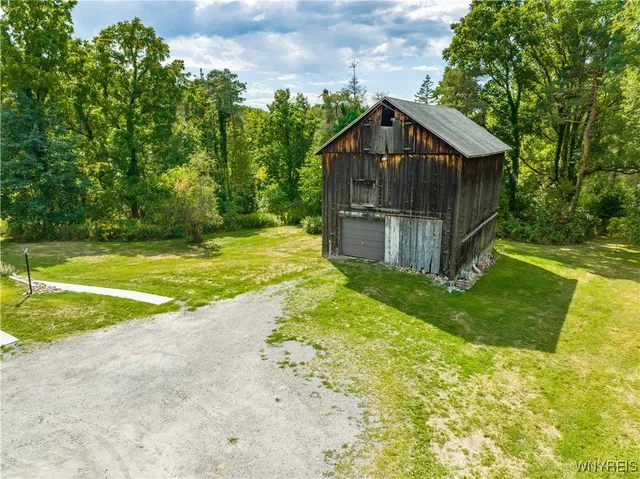 $650,000 | 13092 Quaker Street, Collins, NY 14034