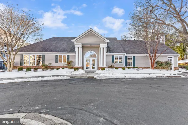 $345,000 | 2006 Peggy Stewart Way, Unit 204, Annapolis, MD 21401