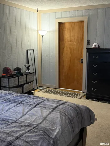 $164,000 | 204 West Gelston Street, Valier, IL 62891