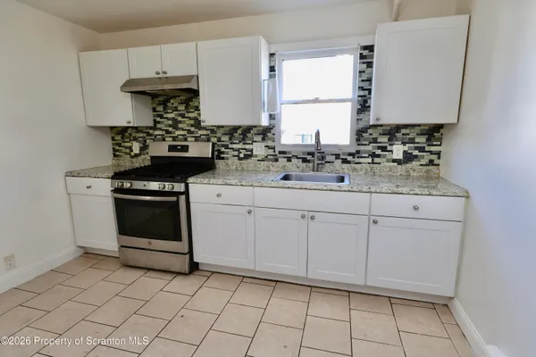 $1,400 | 15 Frederick Street, Wilkes Barre, PA 18702