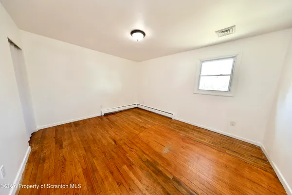 $1,400 | 15 Frederick Street, Wilkes Barre, PA 18702