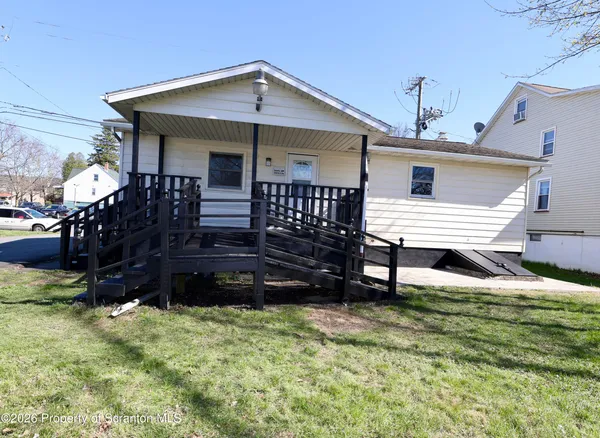 $1,400 | 15 Frederick Street, Wilkes Barre, PA 18702