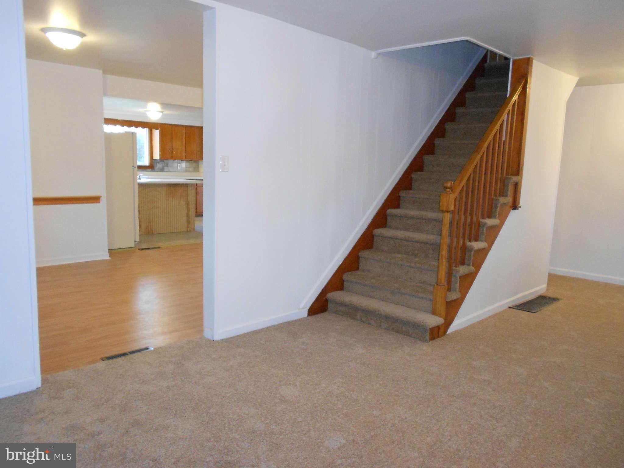 14639 Clear Spring Road Williamsport, MD 21795 - Photo 11 of 30 Family Room