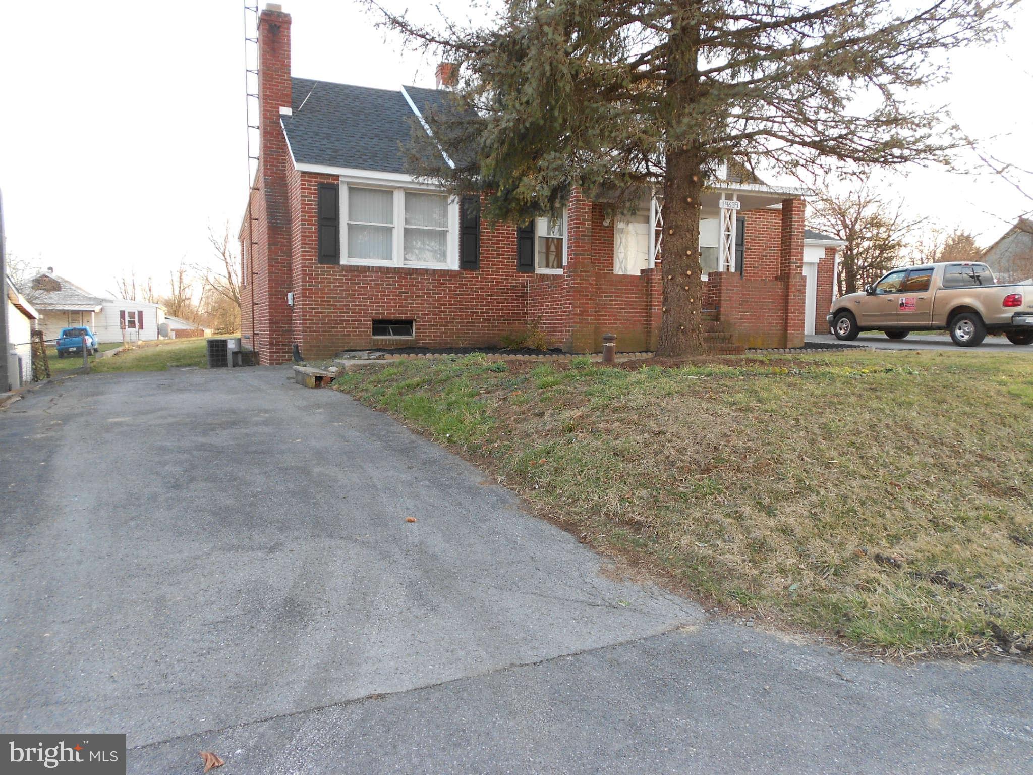 14639 Clear Spring Road Williamsport, MD 21795 - Photo 23 of 30 Exterior (Front)