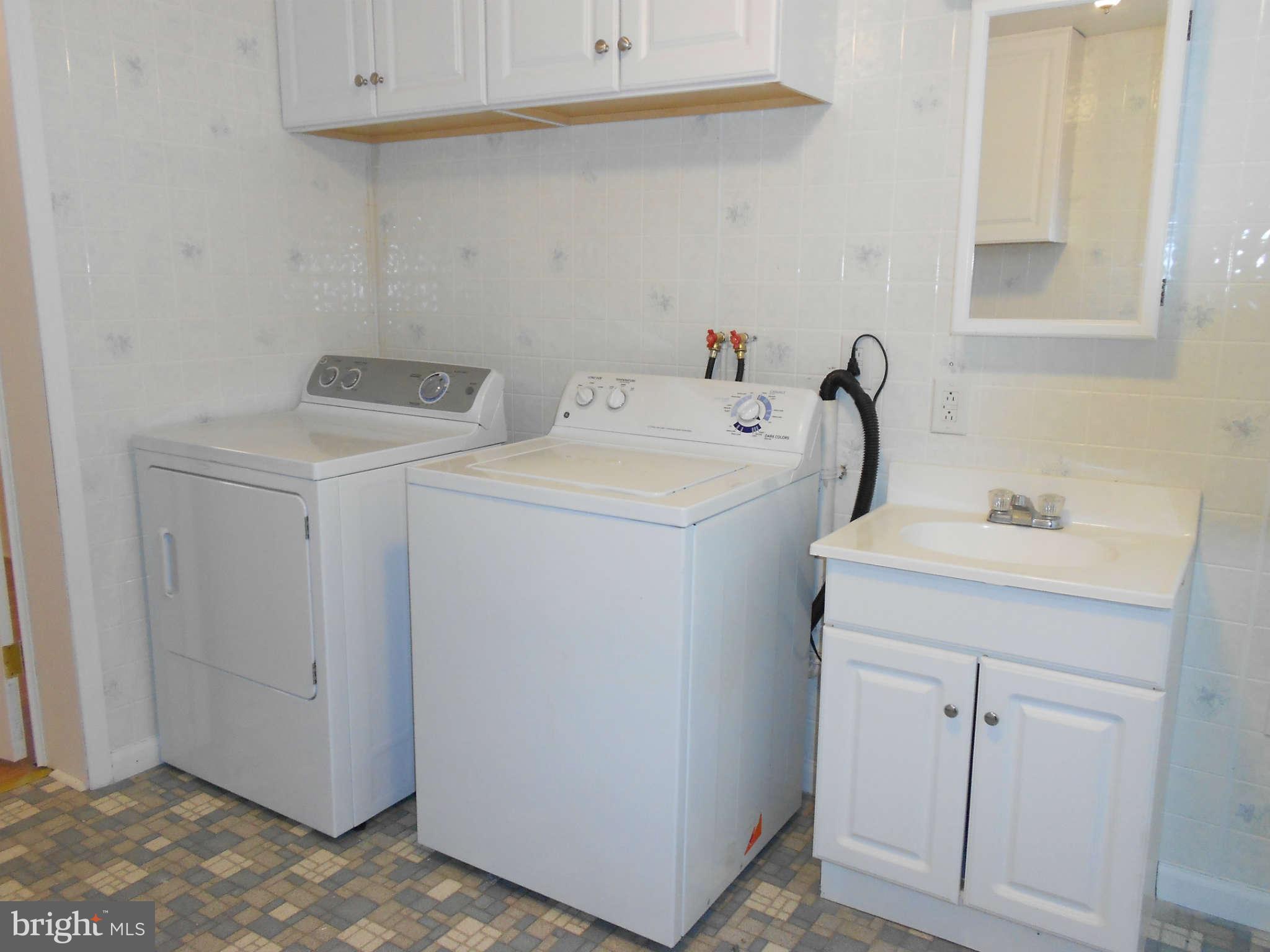 14639 Clear Spring Road Williamsport, MD 21795 - Photo 7 of 30 Interior (General)