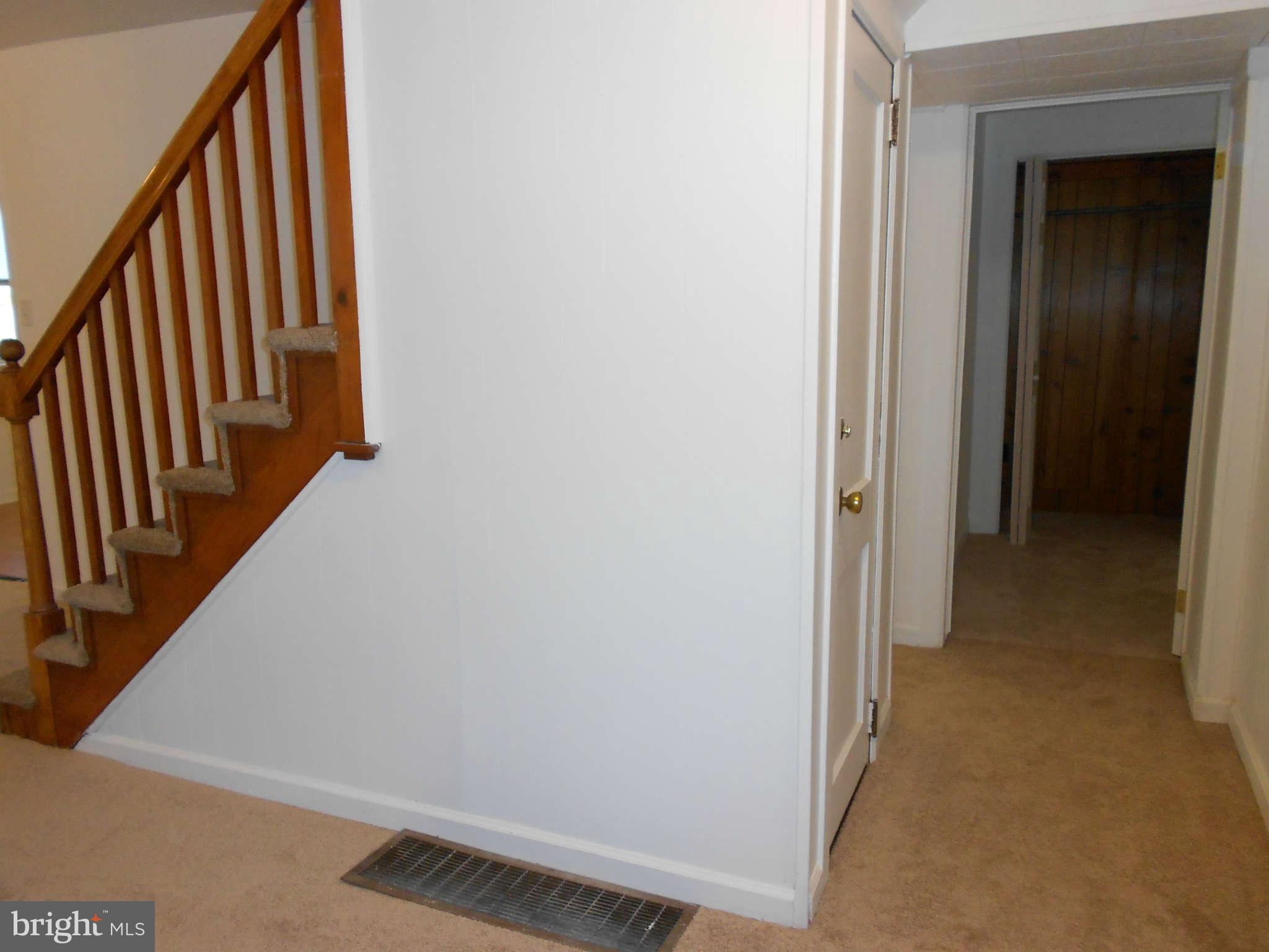 14639 Clear Spring Road Williamsport, MD 21795 - Photo 10 of 30 Interior (General)