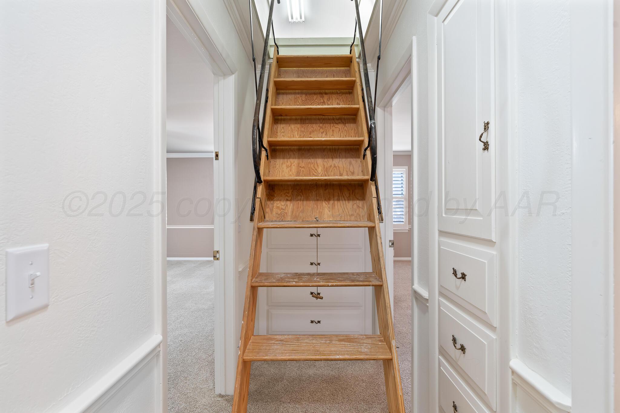 3804 Doris Drive Amarillo, TX 79109 - Photo 43 of 53 an entrance view with wooden floor