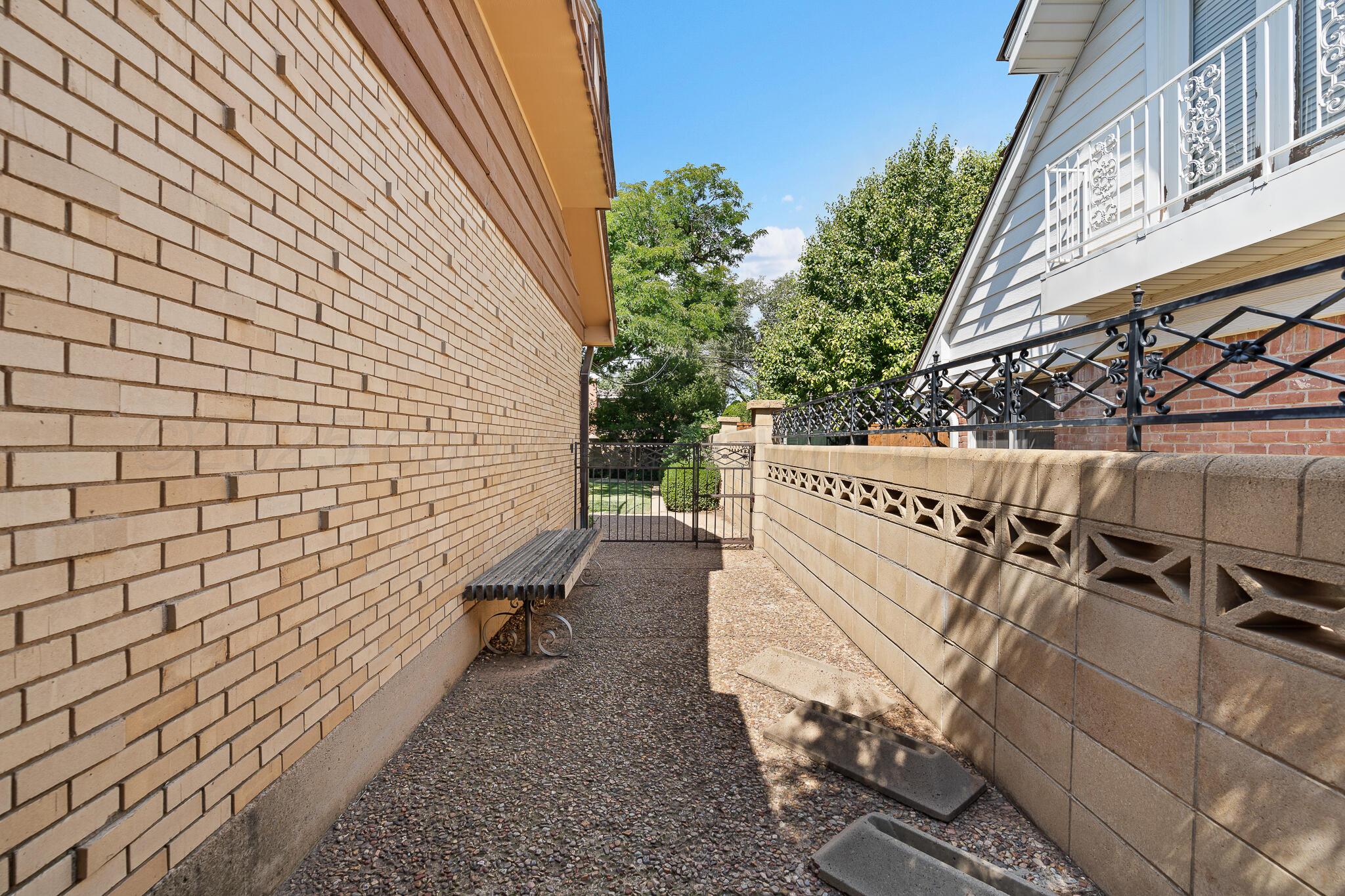 3804 Doris Drive Amarillo, TX 79109 - Photo 53 of 53 a view of a backyard with chairs