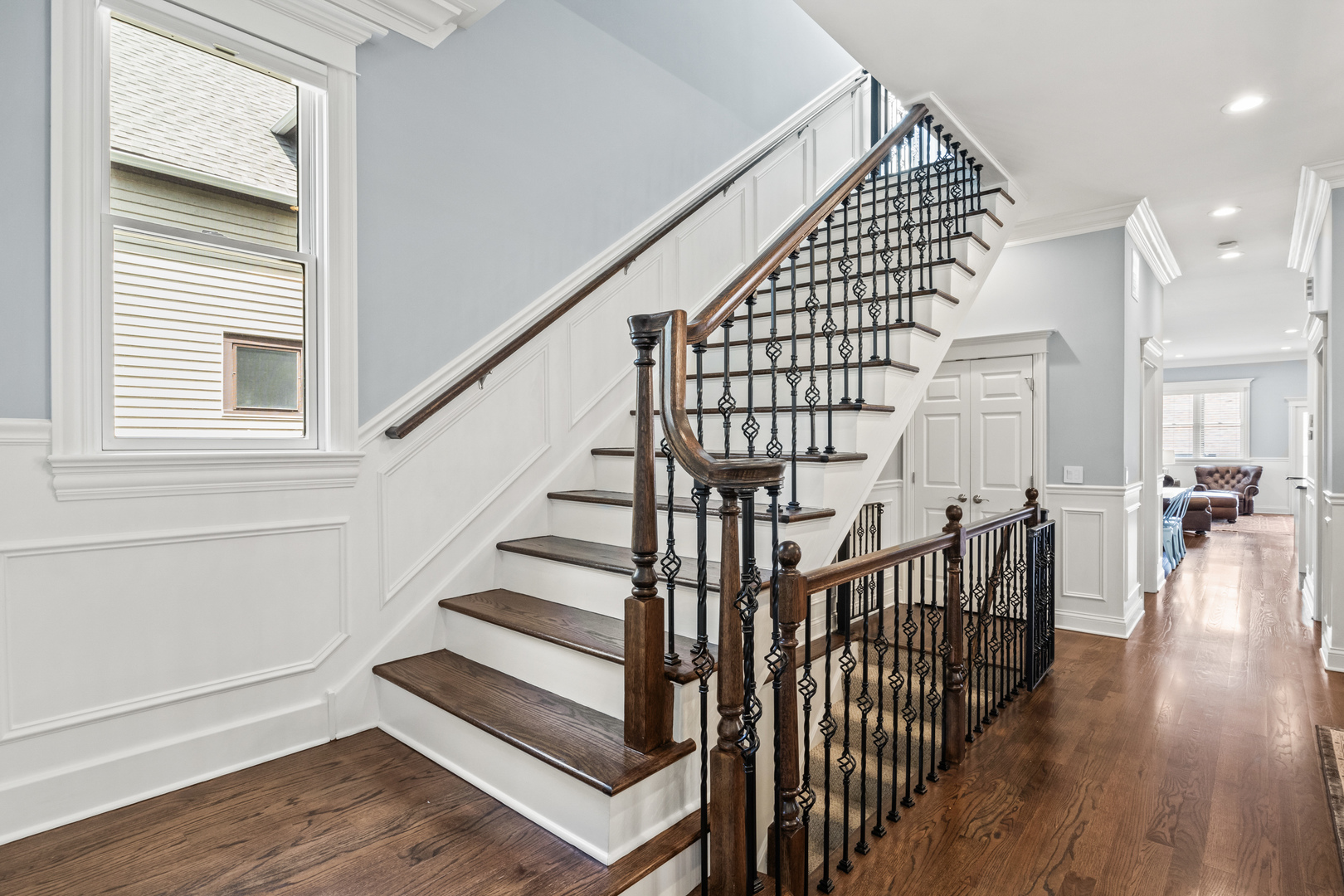 3743 North Ridgeway Avenue Chicago, IL 60618 - Photo 23 of 65