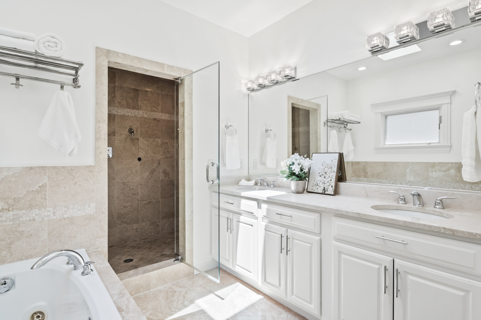 3743 North Ridgeway Avenue Chicago, IL 60618 - Photo 28 of 65