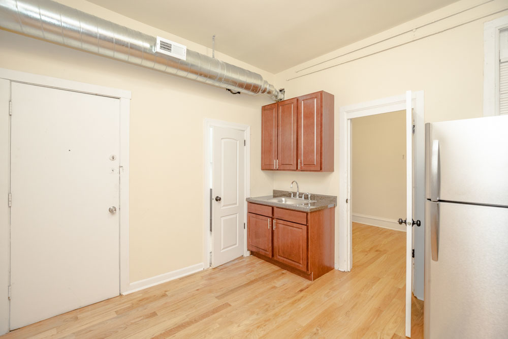 262 West 26th Street, Unit 2F Chicago, IL 60616 - Photo 2 of 14