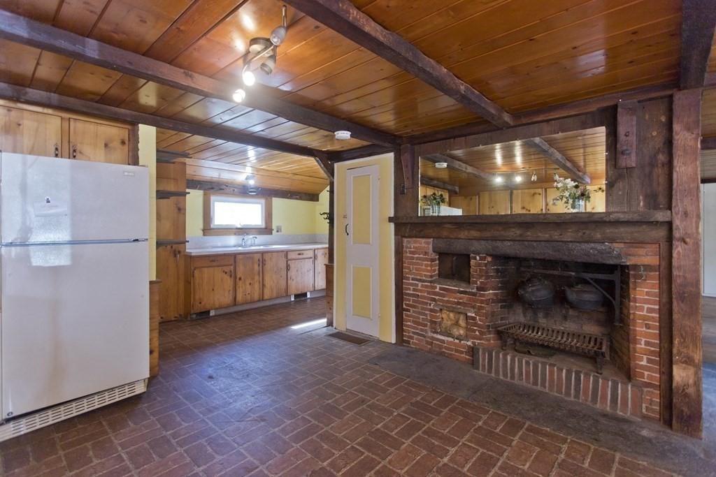 80 Ashfield Road Buckland, MA 01370 - Photo 9 of 42 Gallery Image 9