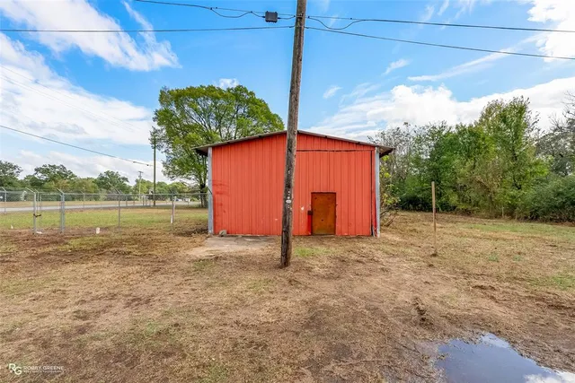 a view of an empty garage